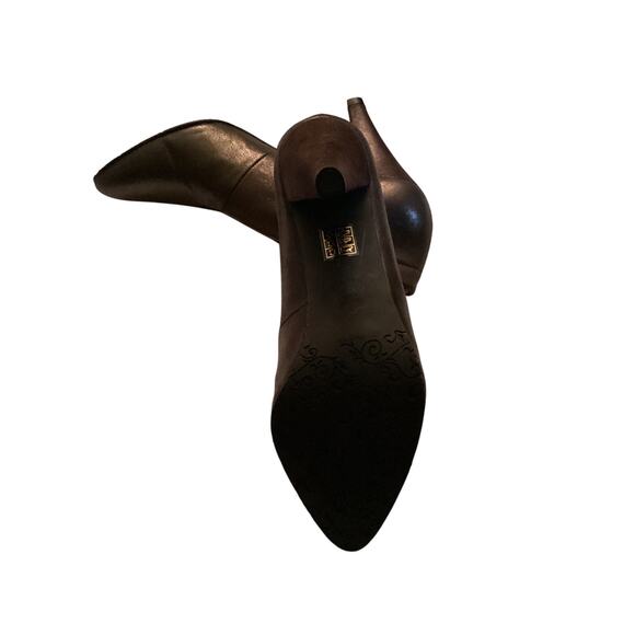 Brenda Zaro Brown Leather Pointed Toe Heeled Booties - Size [39]8.5 - Picture 3 of 3